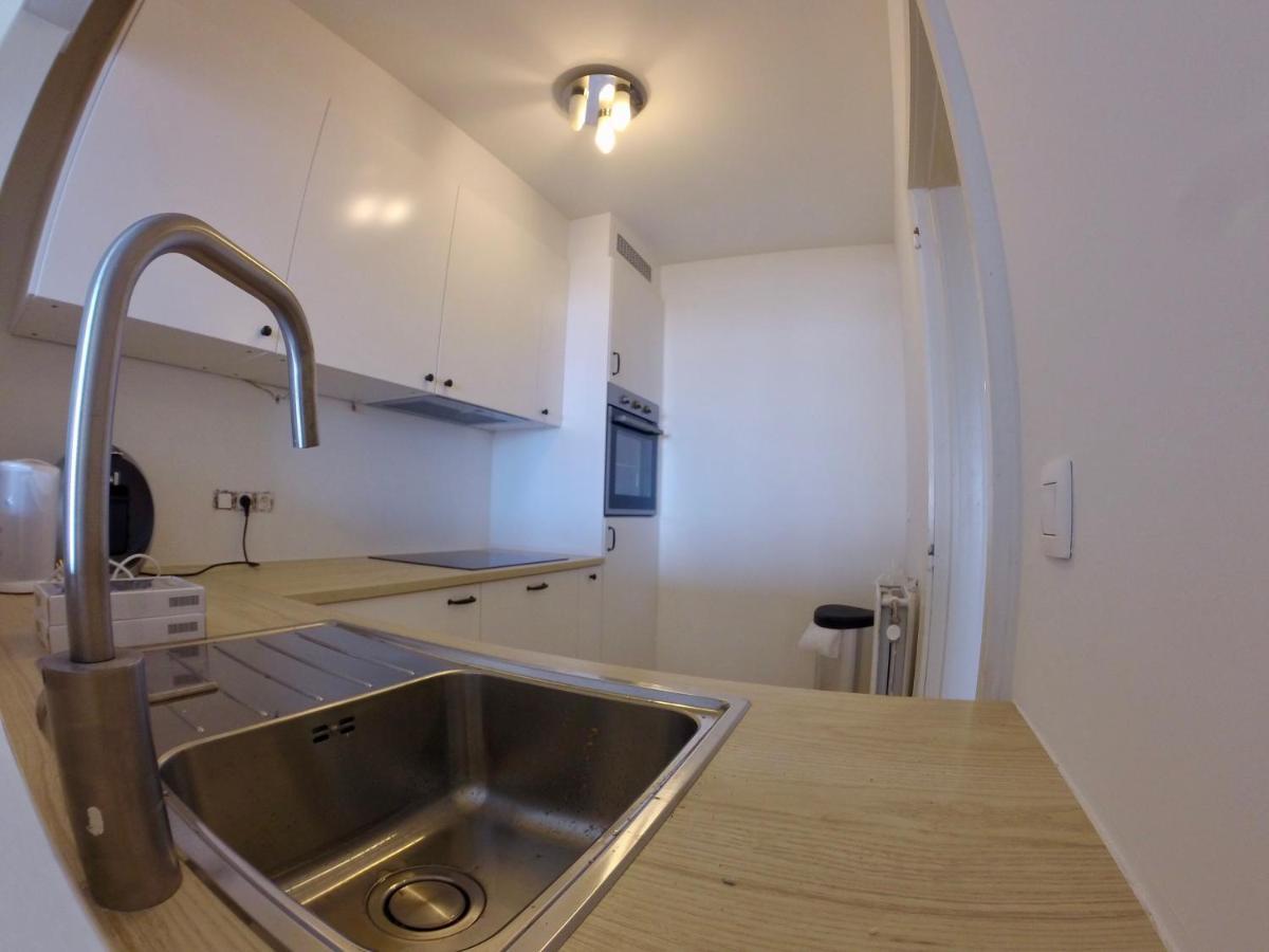 Rustig Appartement Met Zeezicht Dicht Bij Het Centrum Ostend Exterior photo