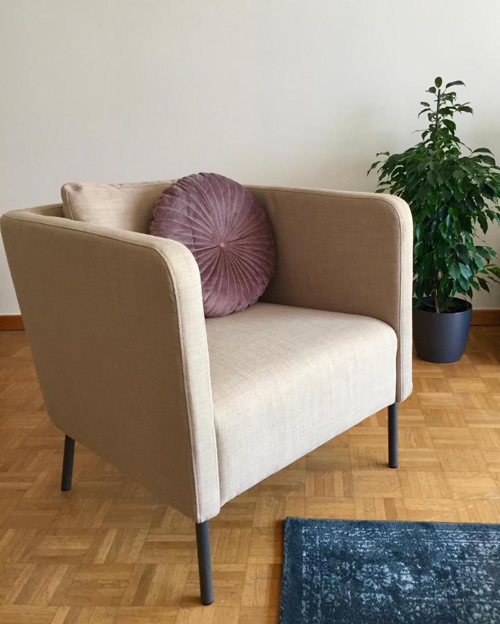 Rustig Appartement Met Zeezicht Dicht Bij Het Centrum Ostend Exterior photo